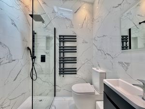 Photo 10- click for photo gallery